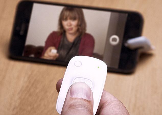 Smartphone Remote Control te ajuta sa-ti faci poze singur chiar si de la 10 metri Smartphone Remote Control Te Ajuta Sa Ti Faci Poze Singur Chiar Si De La Distanta De 10 Metri