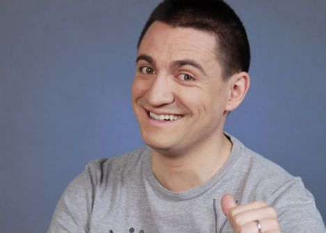 Ilikeit Gadgeturi Impresionante Prin Inutilitate Casca 3d Si Boxele Audio Cu Fantana Arteziana