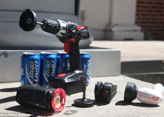 Spin Chill, gadgetul care raceste berea in 30 de secunde Spin Chill Gadgetul Care Raceste Berea In 30 De Secunde