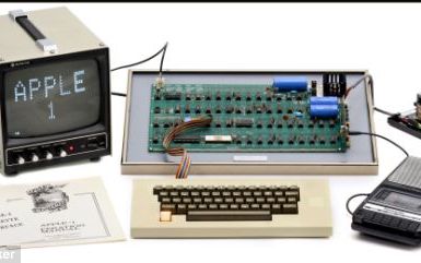 Inedit Fotografia Cu Primele Computere Apple Facuta Chiar De Steve Jobs