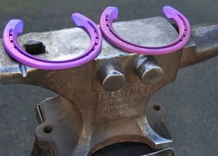 Potcoavele Realizate Cu Imprimanta 3d Ajuta Calul Sa Alerge Mai Repede