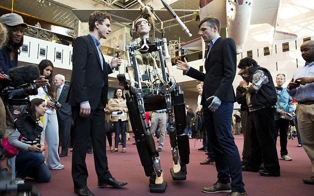 Frank Omul Bionic Cu Organe Sintetice De 1 Milion De Dolari 5