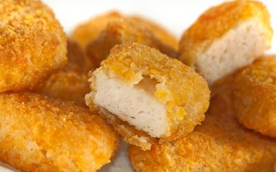 Ce contin produsele vandute ca nuggets de pui . Imaginea vazuta la microscop