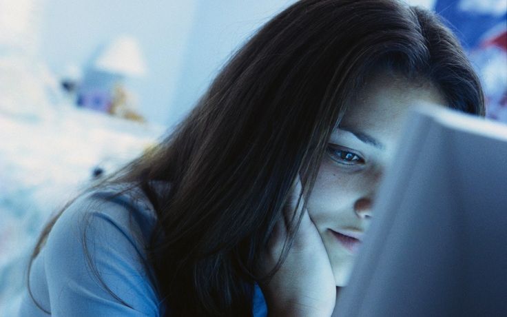 Gestul Incredibil Facut De O Fata De 17 Ani Dupa Ce Parintii I Au Interzis Sa Mai Stea Pe Facebook