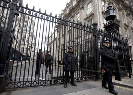 Tabletele si smartphone-urile, interzise la sedintele cabinetului britanic Tabletele Si Smartphone Urile Interzise La Sedintele Cabinetului Britanic