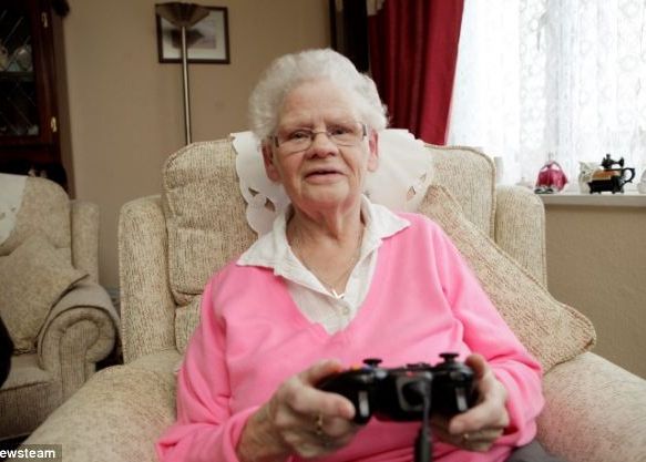 Noul Call Of Duty Are Un Mare Fan In Marea Britanie O Batranica In Varsta De 78 De Ani