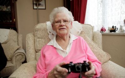 Noul Call of Duty are un mare fan in Marea Britanie: o batranica in varsta de 78 de ani