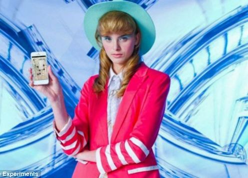 Navigate, jacheta care semnalizeaza daca posesorul ei se abate de la traseul stabilit prin GPS Navigate Jacheta Care Semnalizeaza Daca Posesorul Ei Se Abate De La Traseul Stabilit Prin Gps