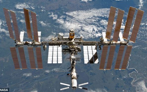 Statia Spatiala Internationala a implinit 15 ani Statia Spatiala Internationala A Implinit 15 Ani