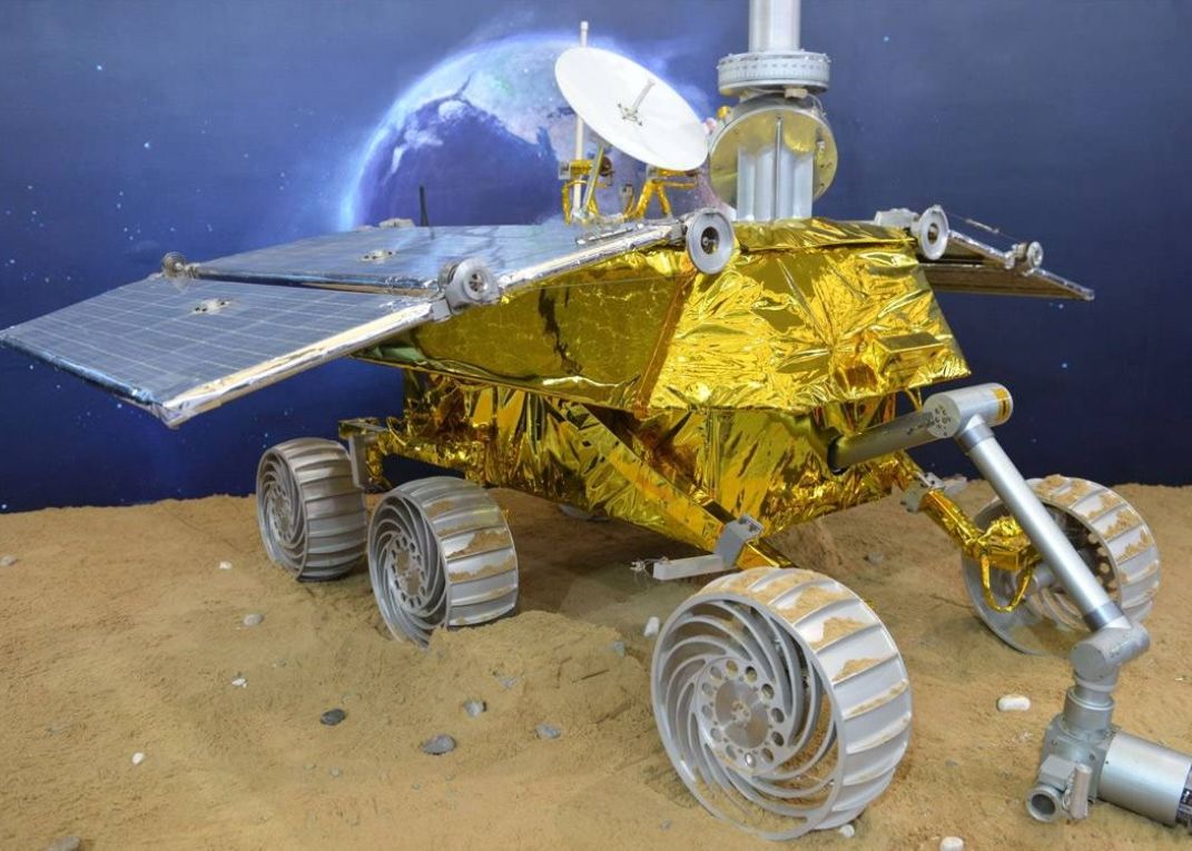 Chinezii, cot la cot cu americanii in incercarea de a studia Luna Chinezii Cot La Cot Cu Americanii In Incercarea De Studia Luna