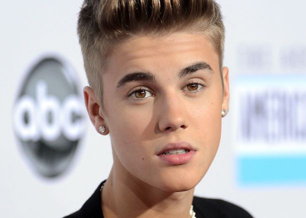 Pocneste Vedetele Care Te Enerveaza Aplicatia Inventata De Un Roman