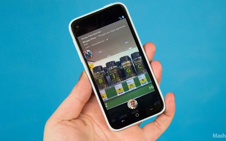 In aprilie 2013, Facebook a lansat aplicatia sa de Andorid Facebook Home, impreuna cu HTC First, un telefon de buget mediu. Din pacate, HTC a renuntat la acest smartphone la doar cateva luni de la lansare. R I P 5 Produse De Care Ne Am Despartit In 2013