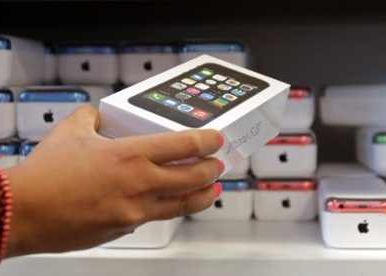 Apple Are Probleme Cu Fabricile In Care Se Fabrica Telefoanele Sale Un Pusti De 15 Ani A Murit In Taiwan