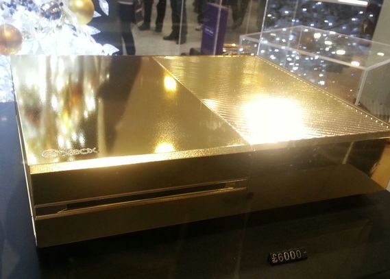 Cea mai tare jucarie din aur pe care o poti face cadou de acest Craciun. Cat costa acest Xbox One auriu Cea Mai Tare Jucarie Din Aur Pe Care O Poti Face Cadou De Acest Craciun Cat Costa Acest Xbox One Auriu