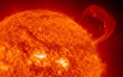 Soarele si-a inversat polii, un nou ciclu magnetic a inceput