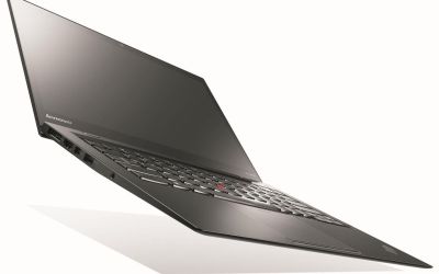 Lenovo X1 Carbon, acum mai bun. E cel mai usor Ultrabook de 14 din lume