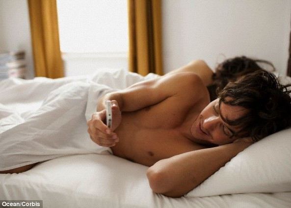 Inselatul Partenerului Mai Usor De Realizat Cu Ajutorul Unei Aplicatii Video