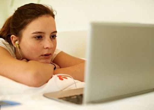 Jocurile De Pe Facebook Ii Pot Transforma Pe Cei Mici In Pariori Profesionisti