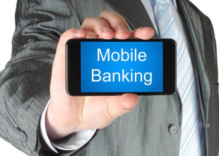 O treime din europeni se tem sa faca plati prin mobile banking O Treime Din Est Europeni Se Tem Sa Faca Plati Prin Mobile Banking