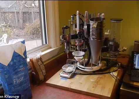 Cel Mai Bun Robot De Bucatarie Face Prajiturelele Perfecte