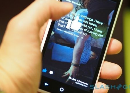 Facebook Paper, un nou agregator de stiri pentru smartphone-uri si tablete, ar putea fi lansat luna aceasta Facebook Paper Un Nou Agregator De Stiri Pentru Smartphone Uri Si Tablete Ar Putea Fi Lansat Luna Aceasta