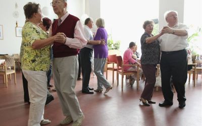 Ne lasa memoria cand imbatranim pentru ca avem in creier prea multa informatie