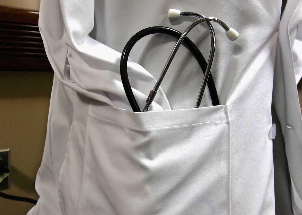 Stetoscopul moare , medicii se vor folosi de un dispozitiv cu ultrasunete Stetoscopul Moare Medicii Se Vor Folosi De Un Dispozitiv Cu Ultrasunete