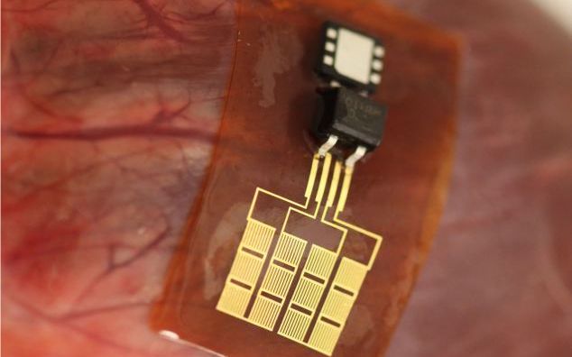 Chipul Care Permite Incarcarea Telefonului Mobil Cu Energia Inimii