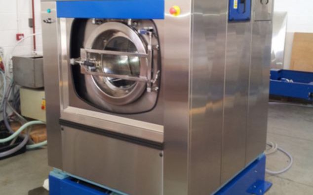 Masina de spalat care foloseste doar un pahar cu apa Masina De Spalat Care Foloseste Doar Un Pahar Cu Apa