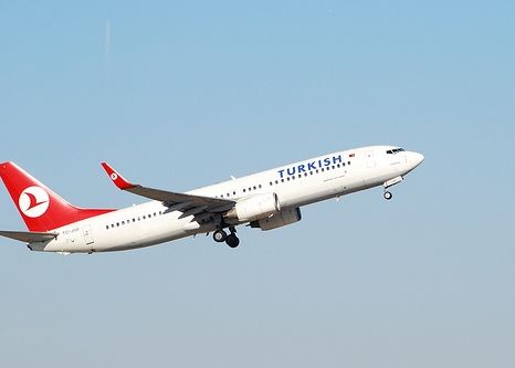 Wingman Aplicatia Care Te Imprieteneste Cu Celalti Pasageri Din Avion