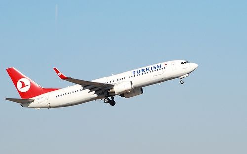 Wingman Aplicatia Care Te Imprieteneste Cu Celalti Pasageri Din Avion