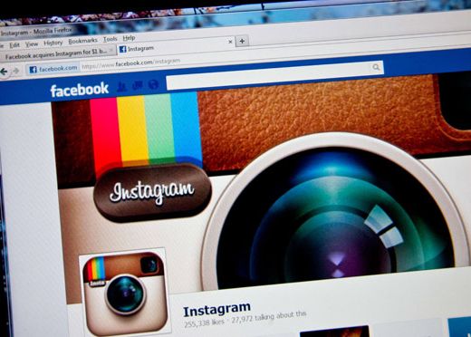 Cum Ar Fi Aratat Instagram Daca Ar Fi Fost Inventat In Anii 80