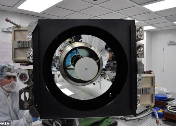 Statia Spatiala Internationala va avea un tun laser Statia Spatiala Internationala Va Avea Un Tun Laser