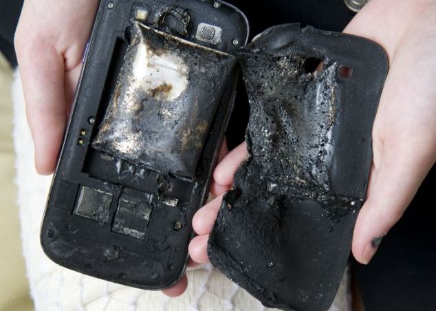 Smartphone Urile Vor Avea Baterii Mai Sigure Solutia Gasita De Americani