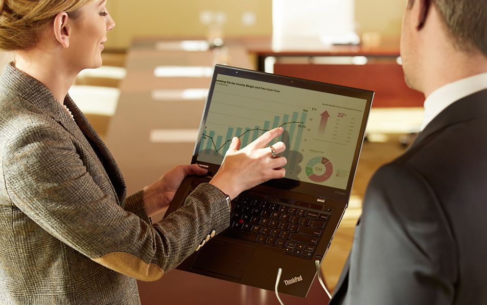 Lenovo X1 Carbon Mystique Cel Mai Subtire Laptop De 14 Din Lume A Ajuns In Romania