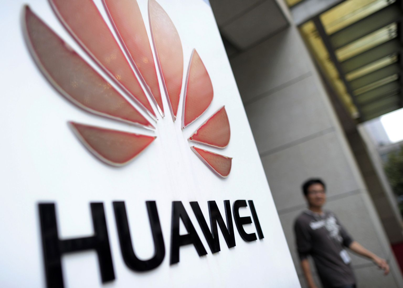 Studentii Romani La Informatica Pot Primi Burse In China Din Partea Huawei