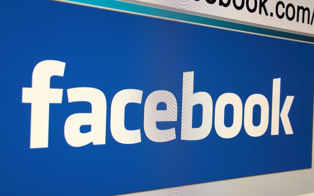 Marea Problema A Chatului De La Facebook Rezolvata Cum Pacalesti Prieteni Ca Nu Ai Citit Mesajele De La