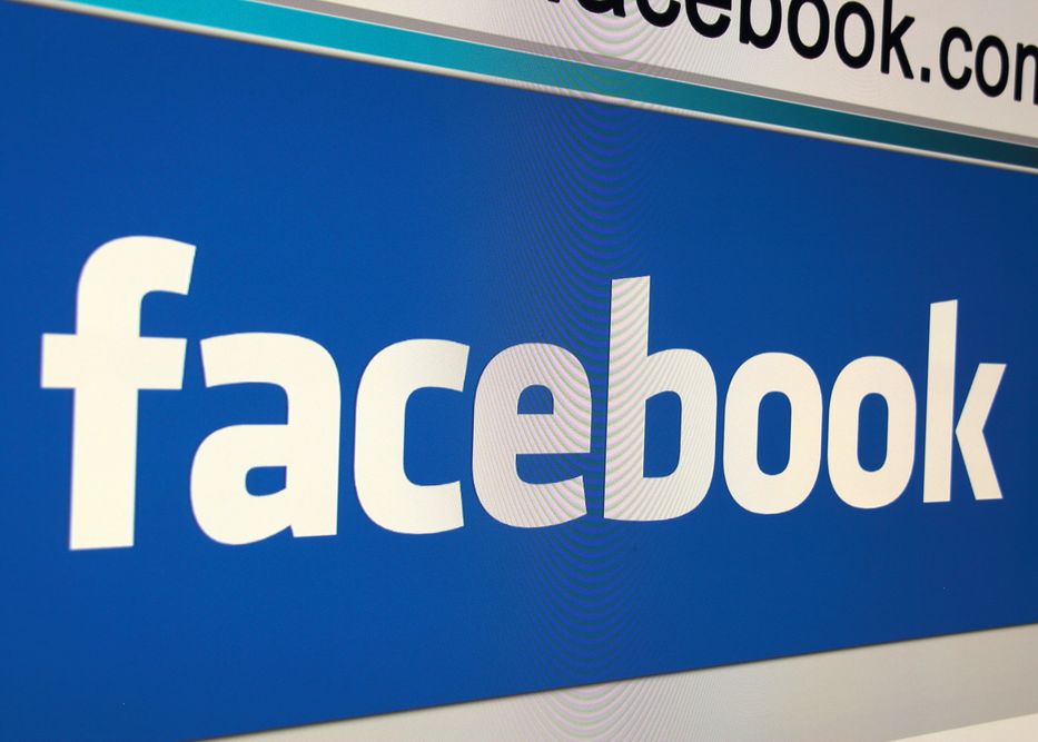 Marea Problema A Chatului De La Facebook Rezolvata Cum Pacalesti Prieteni Ca Nu Ai Citit Mesajele De La