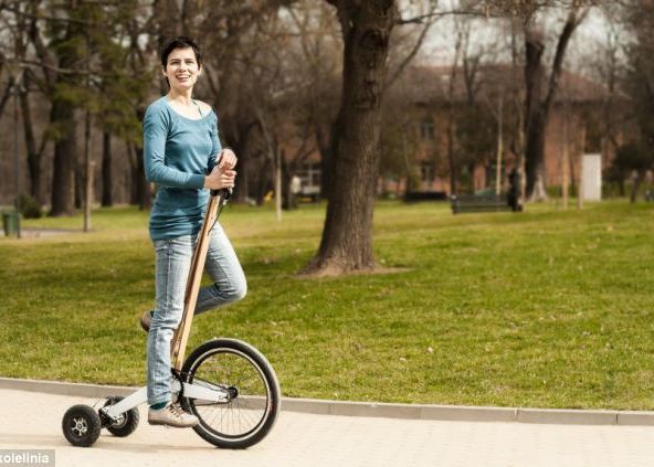 Halfbike Jumatatea De Bicicleta La Fel Practica Precum Cea Cu Doua Roti