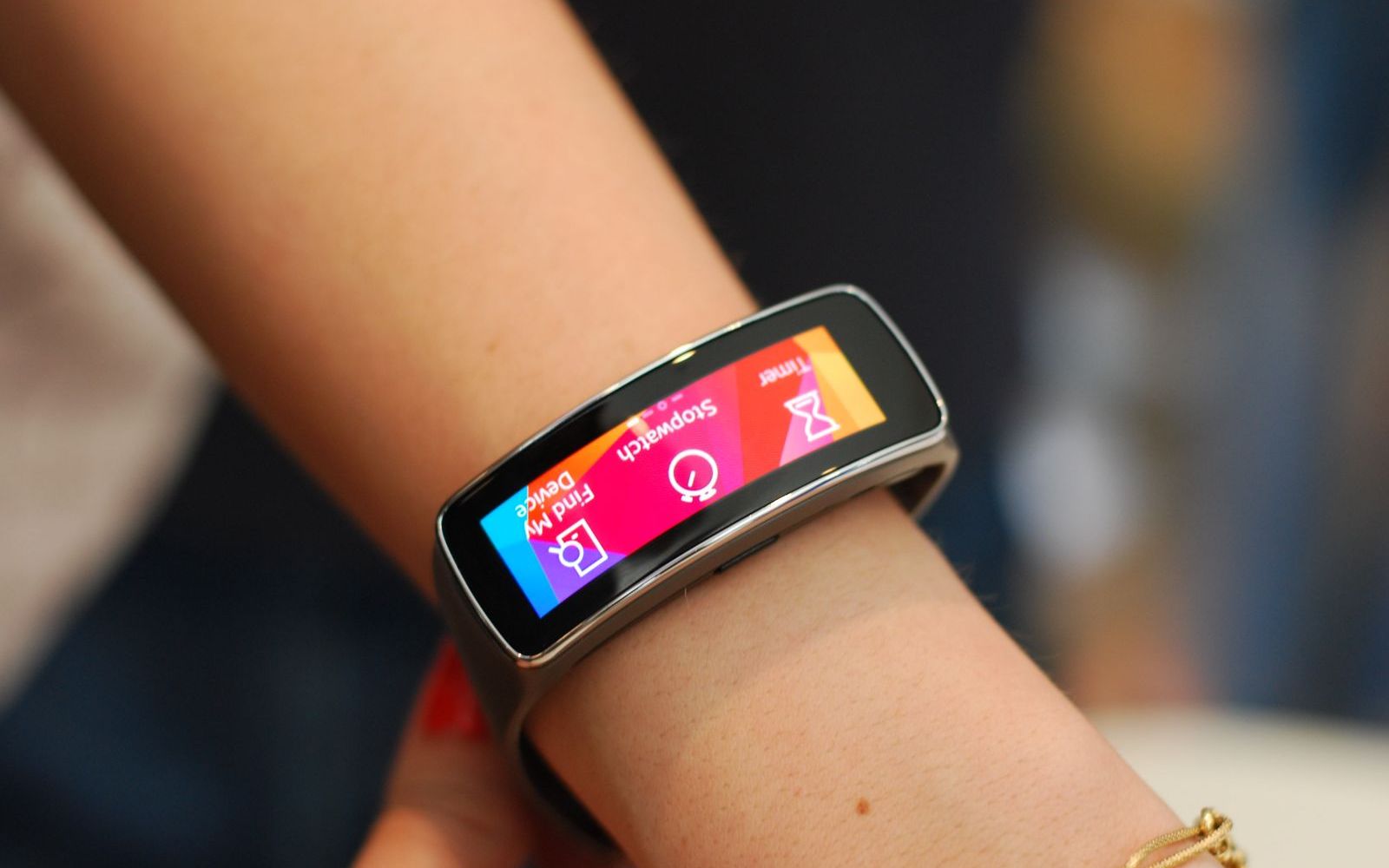 Apple Iwatch Se Va Lansa La Vara Compania Ar Estima Ca Va Vinde 65 De Milioane De Bucati