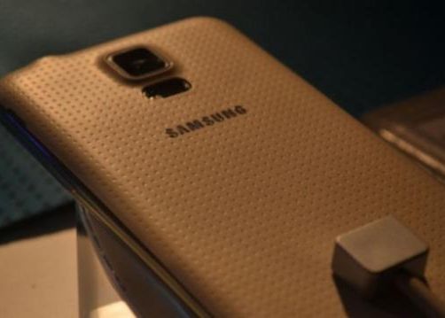 Samsung Galaxy S5 Va Fi Greu De Furat Coreenii Dezvolta Propriul Soft Antifurt