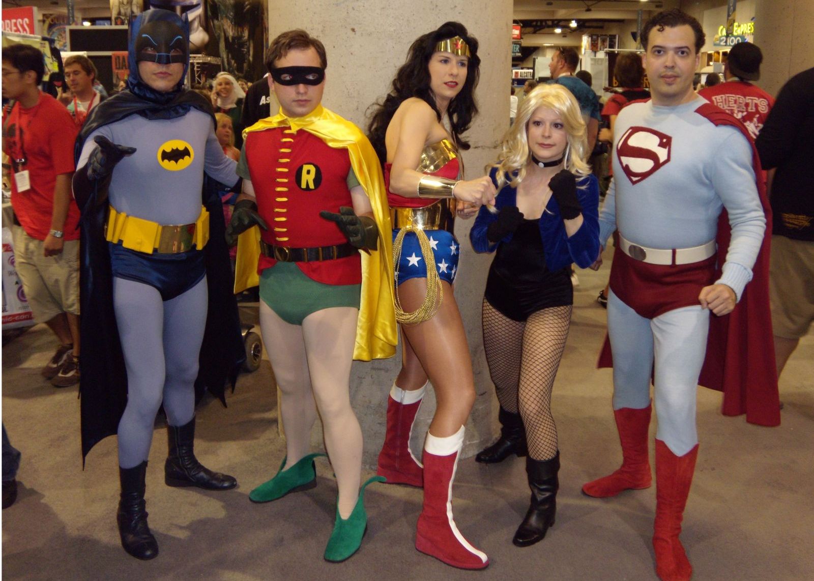 Intri Gratuit La Comic Con Daca E Ziua Ta In Timpul Evenimentului