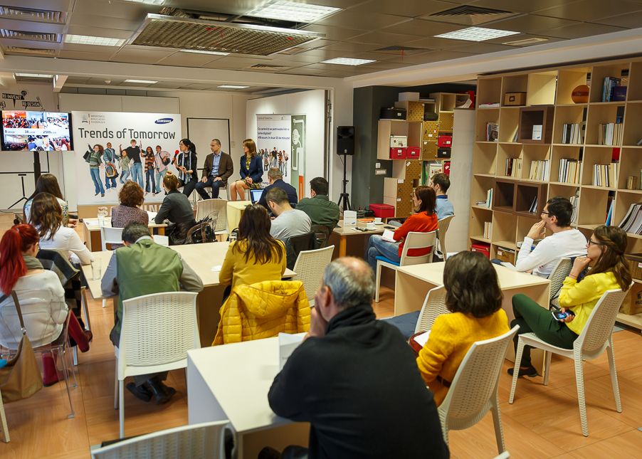 Liceenii Pot Afla Ce Meserie Li Se Potriveste Prin Intermediul Unui Program Sustinut De Samsung