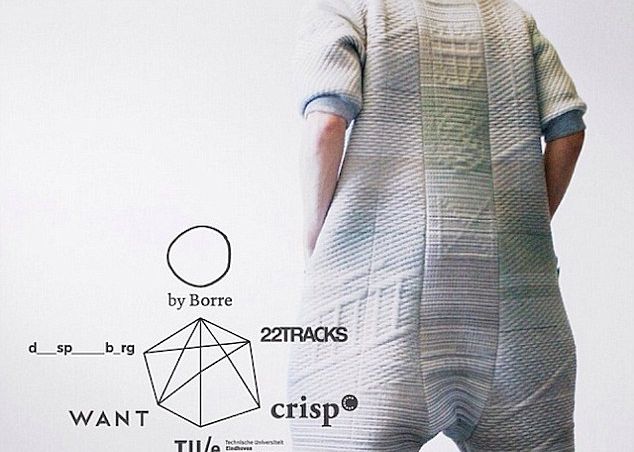 Bb Suit Haina Care Te Transforma Intr Un Punct Wi Fi