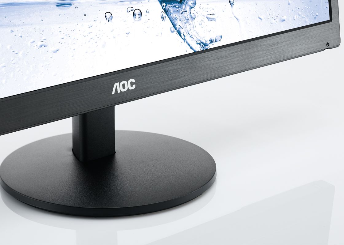 Aoc Lanseaza In Romania Monitoare Mva Uriase De 28