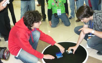 InfoMatrix 2014, finala mondiala. Sute de roboti se dueleaza la Bucuresti