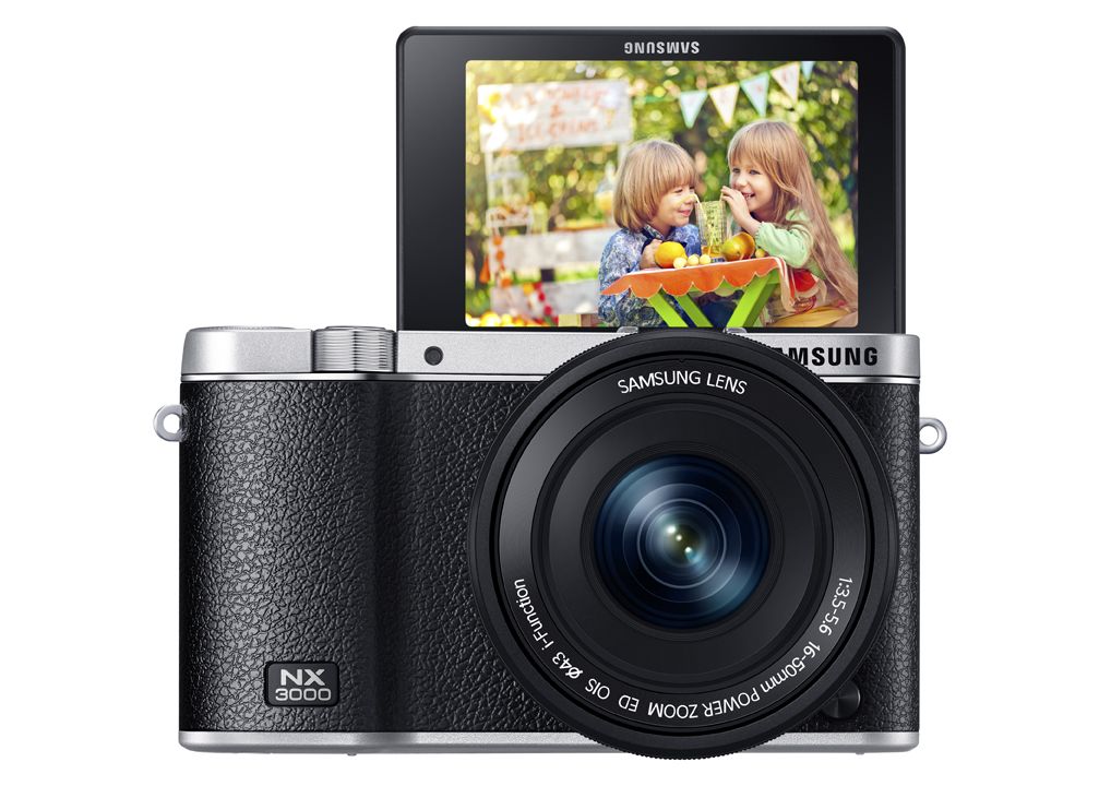 Samsung NX3000 Samsung Nx3000 O Camera Mirrorless Cu Aspect Retro Dar La Zi Cu Selfie Urile
