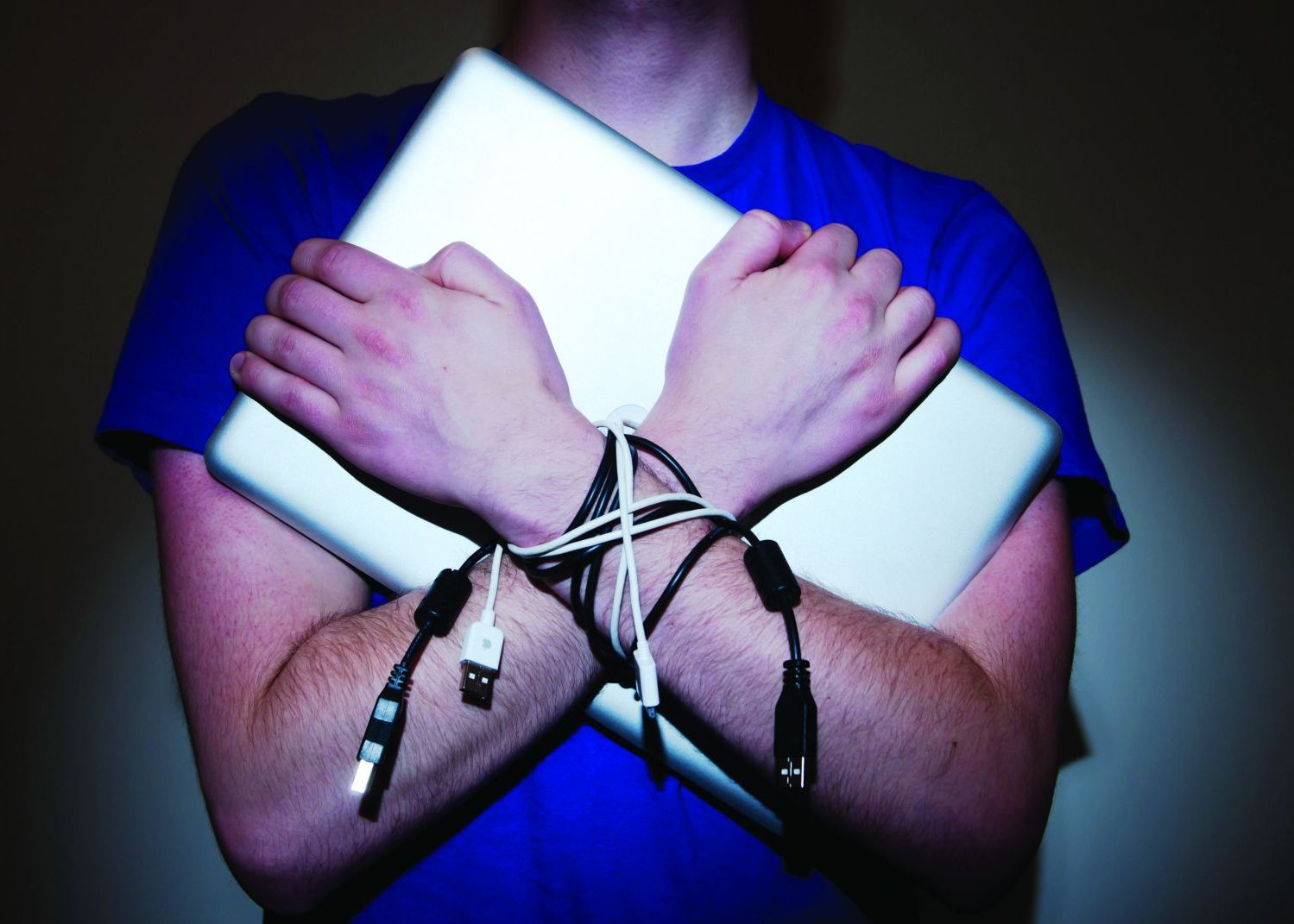 Esti Dependent De Tehnologie 5 Semne Care Ar Trebui Sa Te Puna Pe Ganduri