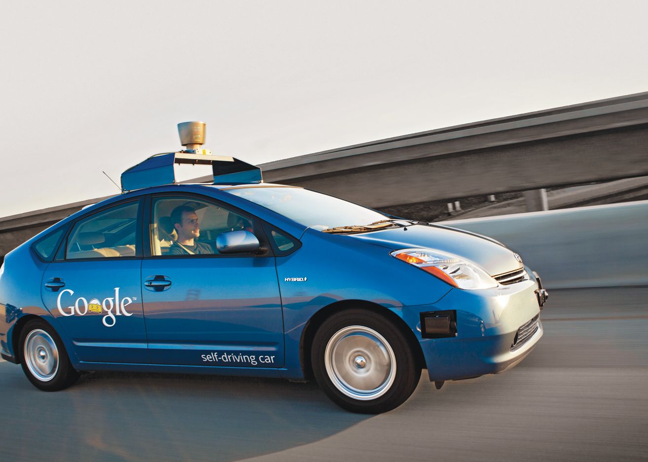 Google va face 100-200 de masini fara sofer. Nu au volan si nici pedale de acceleratie si frana. VIDEO Google Va Face 100 200 De Masini Fara Sofer Nu Au Volan Si Nici Pedale De Acceleratie Si Frana