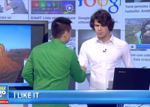 Ilikeit Internetul Prin Ochii Unui Nevazator Desi Nu Vede Alexandru Foloseste Tableta Si Laptopul Pentru